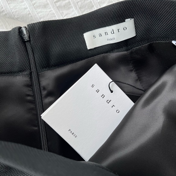 Sandro Paris high-waisted tailored shorts - Picture 3 of 3